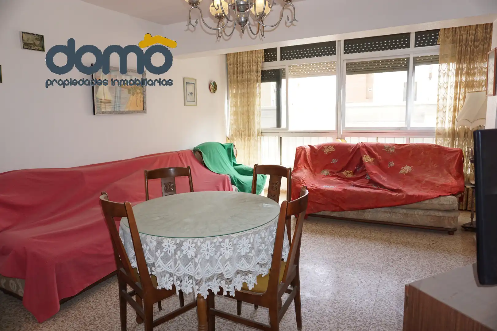 Piso en venta en Almería con Amueblado y Balcón