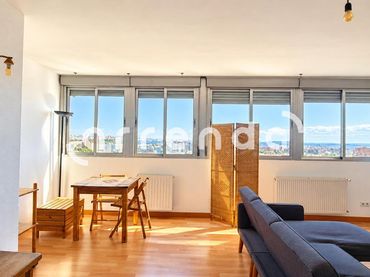 Flat with pool to rent in Calle del Doctor Tolosa Latour