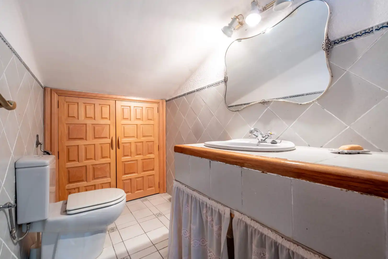 Baño de Casa o chalet en venta en Zaragoza con Calefacción, Jardín privado y Terraza