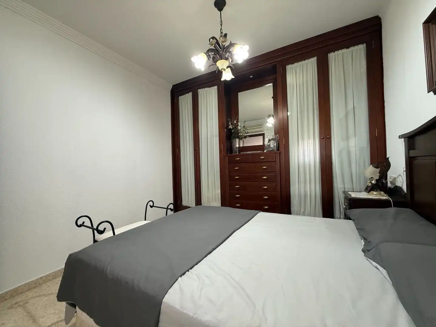Habitación de Casa adosada en venta en Aljaraque con Aire acondicionado