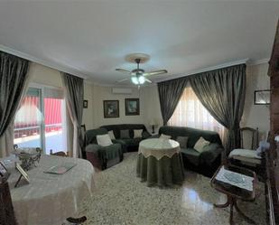 Living room of Flat for sale in Caravaca de la Cruz  with Air Conditioner and Balcony