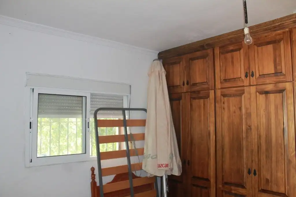 Dormitori de Casa o xalet en venda en San Martín del Tesorillo amb Calefacció, Jardí privat i Terrassa