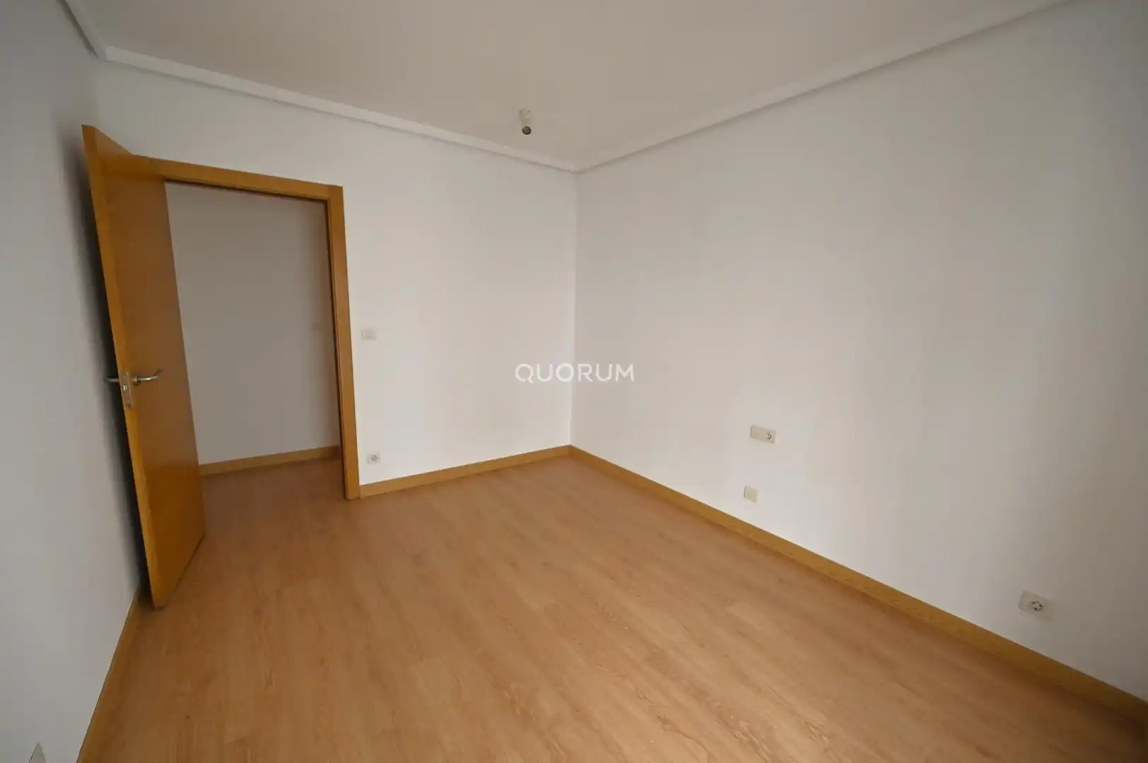Schlafzimmer von Wohnung zum Verkauf in Erandio mit Heizung und Abstellraum