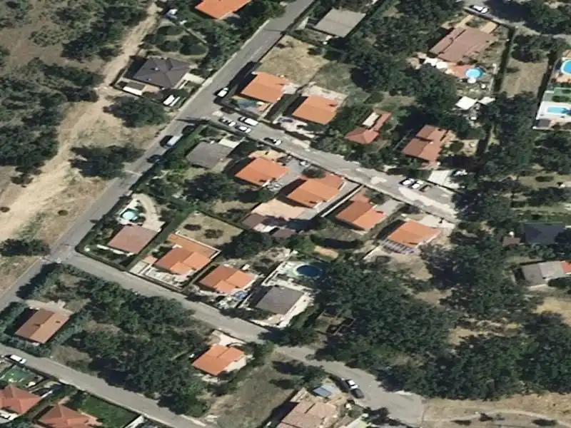 Pis en venda en Navahondilla