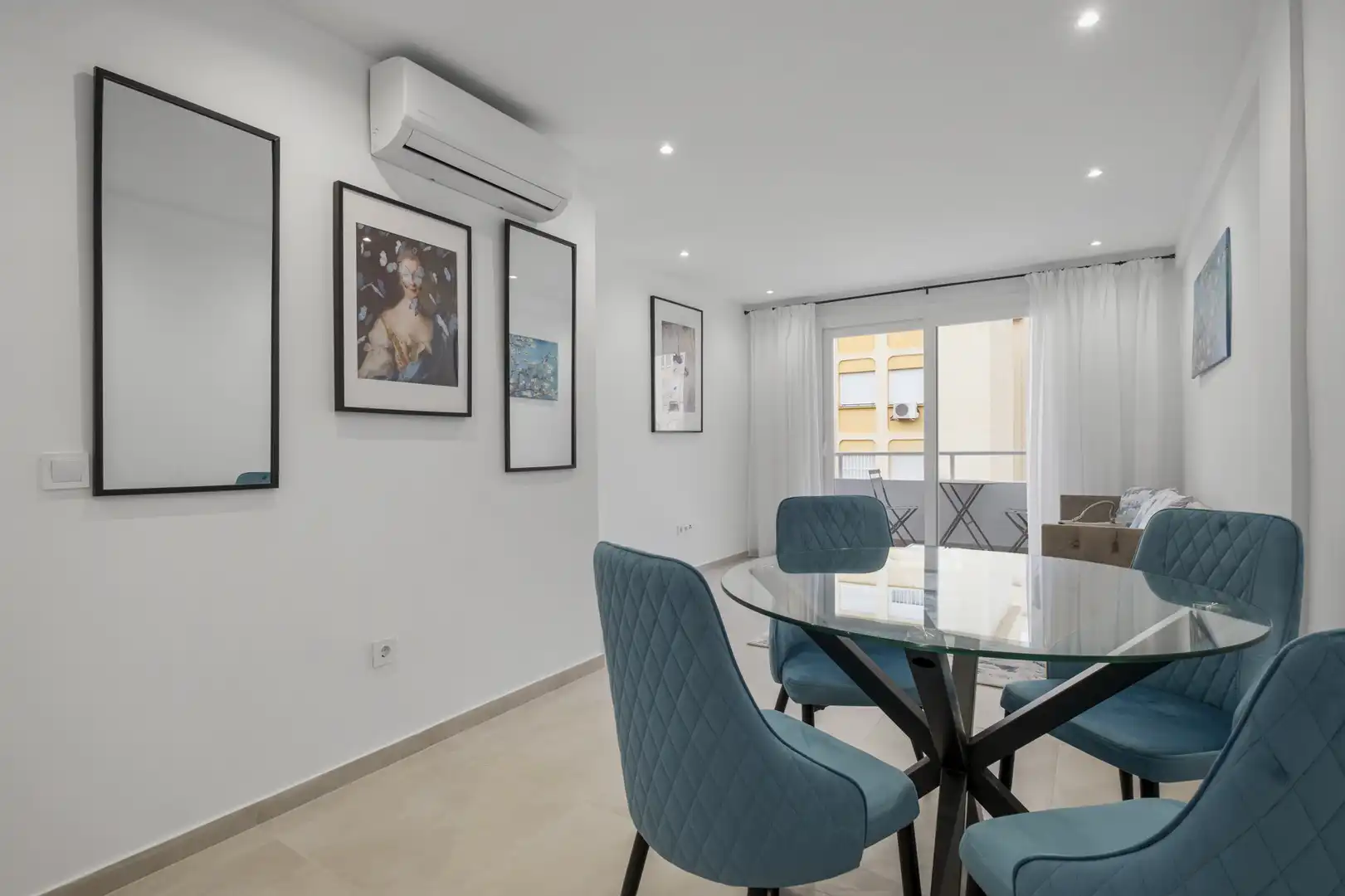 Comedor de Apartamento en venta en Estepona con Aire acondicionado, Terraza y Amueblado