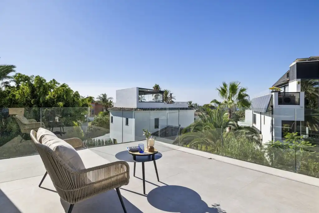 Chalet con piscina en venta en Elviria - Cabopino, imagen 28