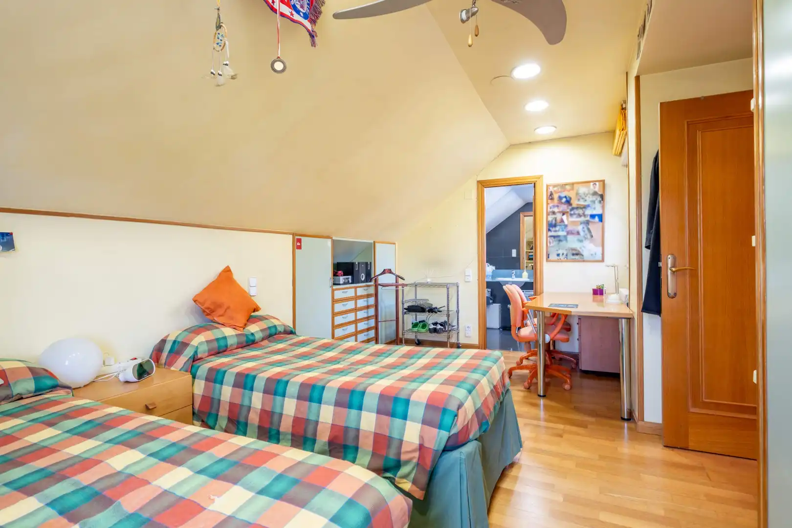 Bedroom of Detached homes for sale in Zaragoza  with Air Conditioner, Heating and Community pool