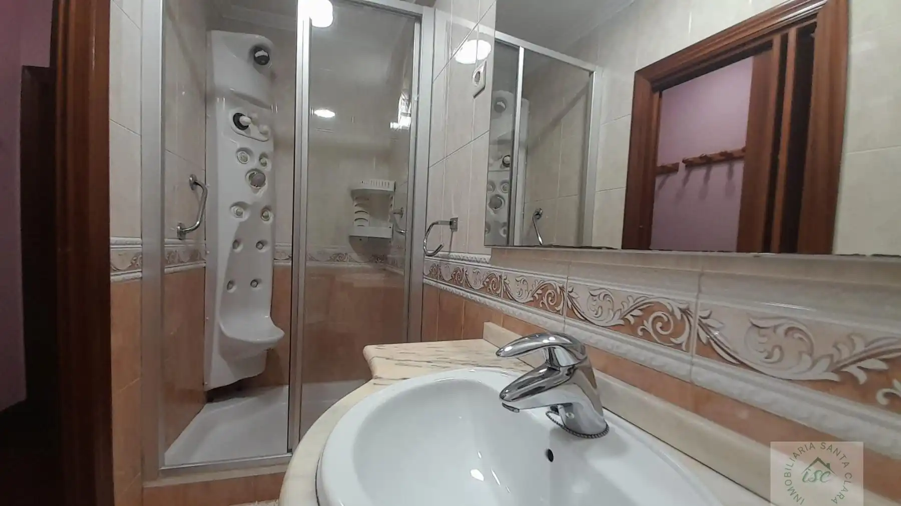 Bathroom of Flat for sale in Bilbao   with Heating
