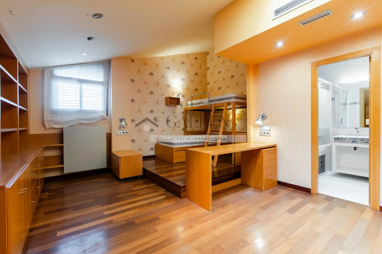 Bedroom of Attic for sale in Castellón de la Plana / Castelló de la Plana  with Air Conditioner, Heating and Terrace