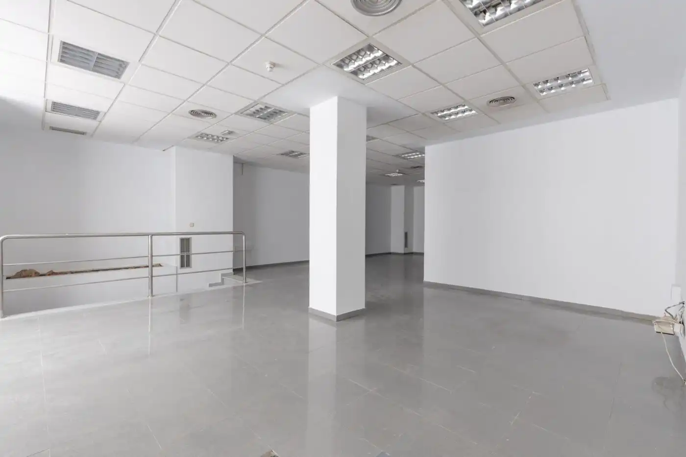 Commercial properties for sale in Montefrío  with Air Conditioner