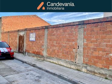Terreno residenziale in vendita a Zuera
