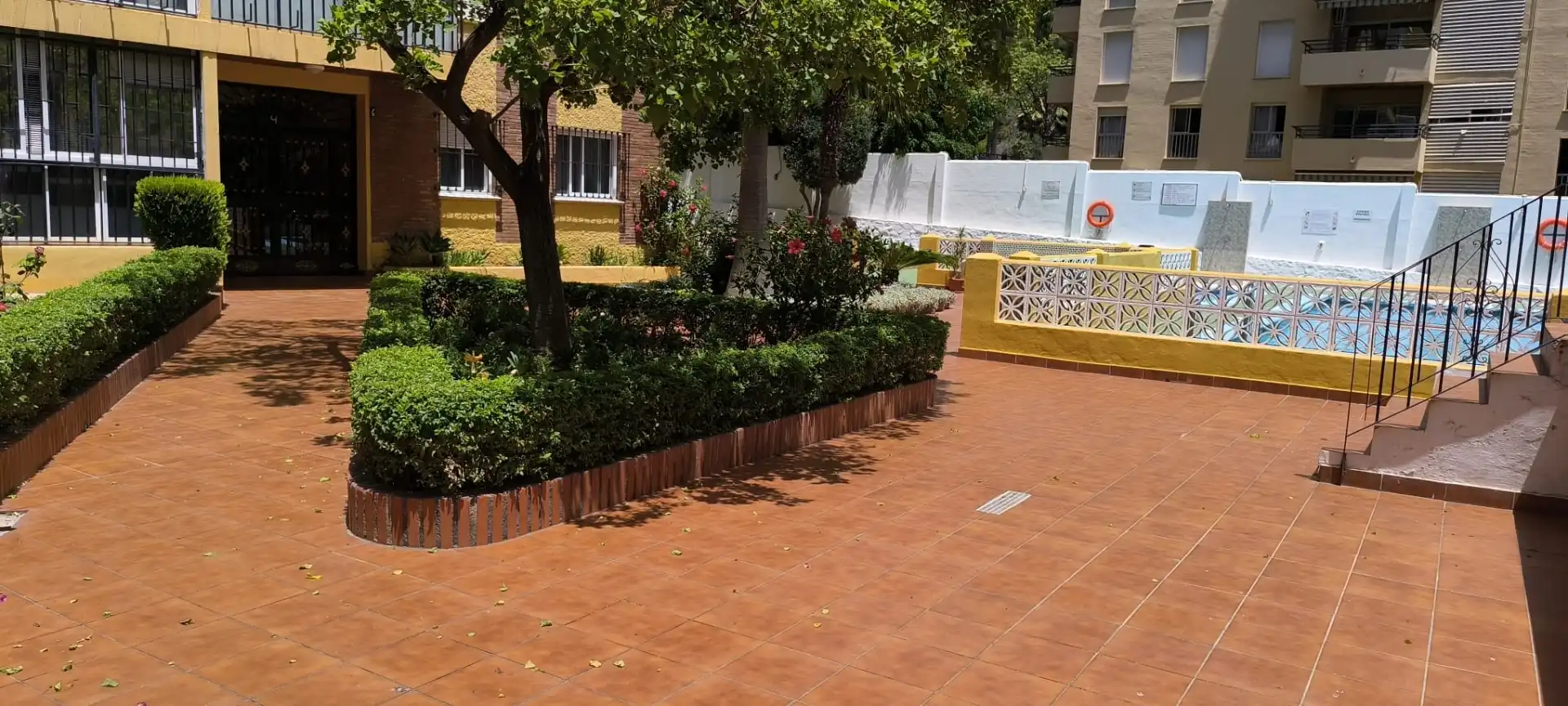 Terrace of Flat for sale in Marbella  with Terrace, Oven and Washing machine