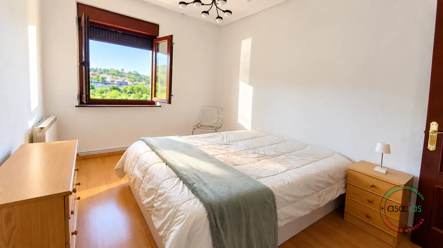 Bedroom of Flat for sale in La Felguera