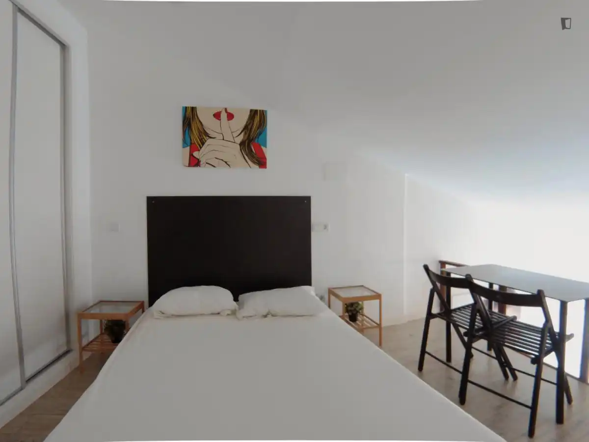 Estudio de alquiler en Valdeacederas