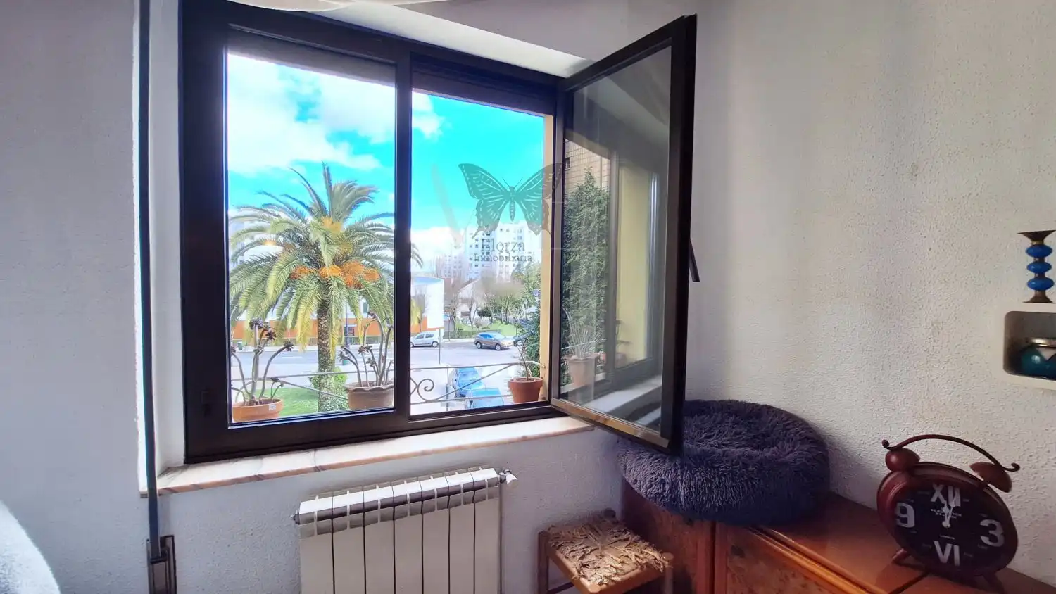 Bedroom of Flat for sale in Oviedo   with Heating, Storage room and Furnished