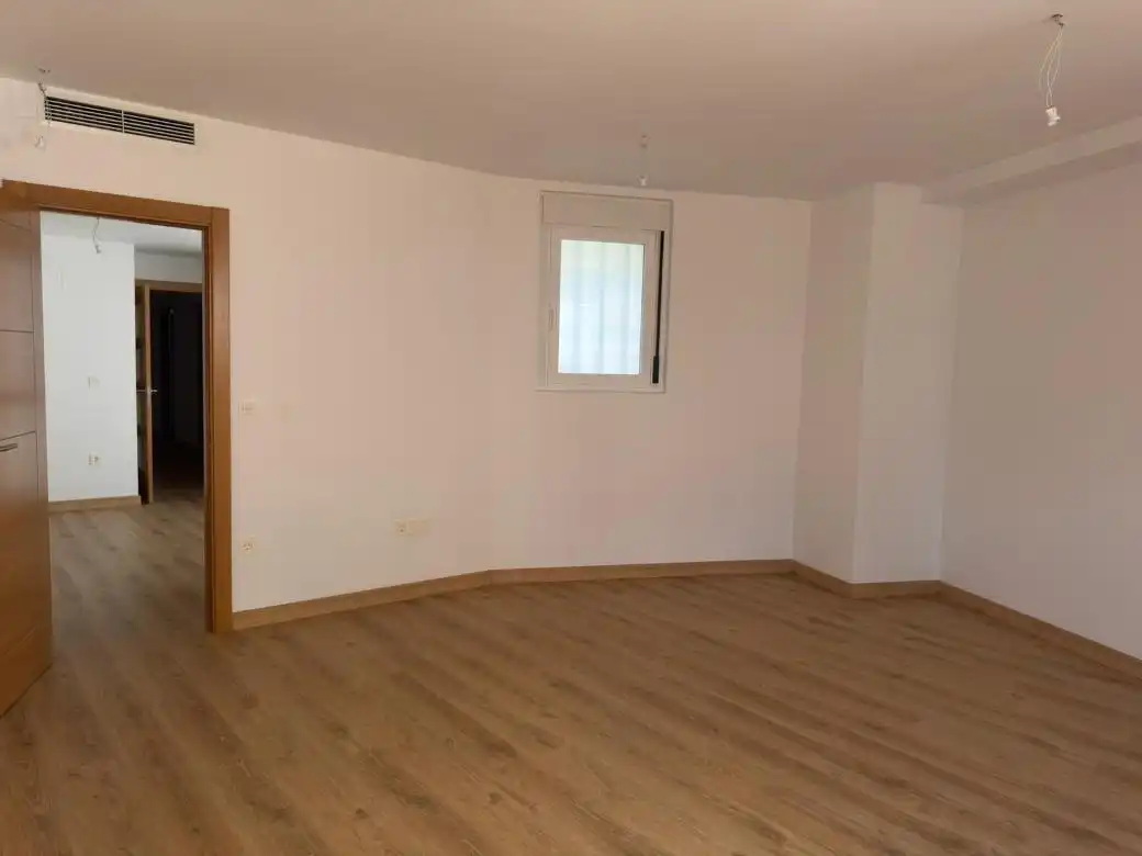 Sala de estar de Piso en venta en Zaragoza con Aire acondicionado, Calefacción y Parquet