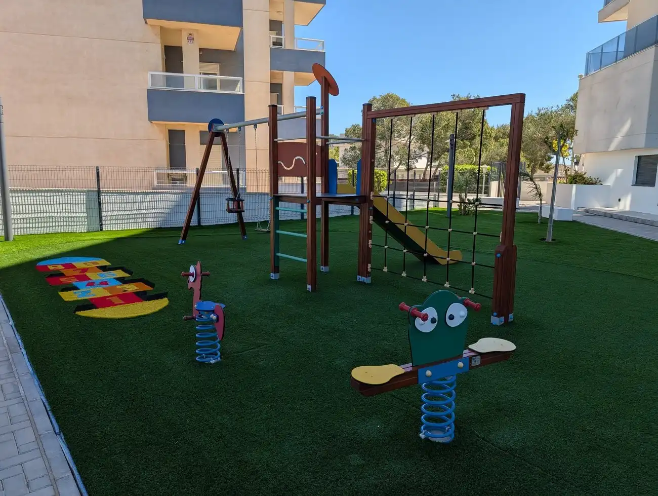 Terrassa de Apartament en venda en Orihuela amb Calefacció, Piscina i Moblat
