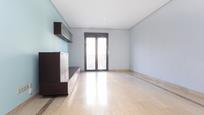 Bedroom of Flat for sale in  Madrid Capital  with Air Conditioner and Balcony