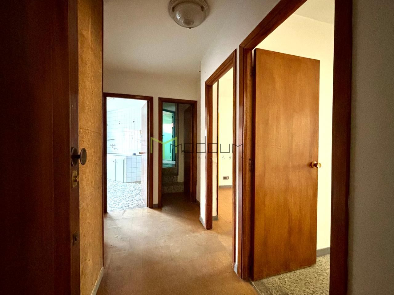 Planta baja for sale in Santiago de Compostela 