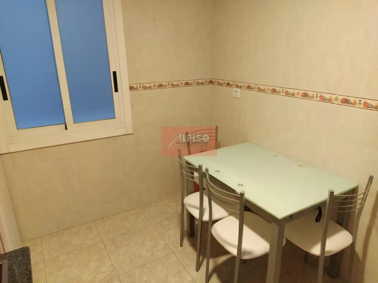 Cocina de Piso de alquiler en Ourense Capital  con Calefacción, Amueblado y Balcón