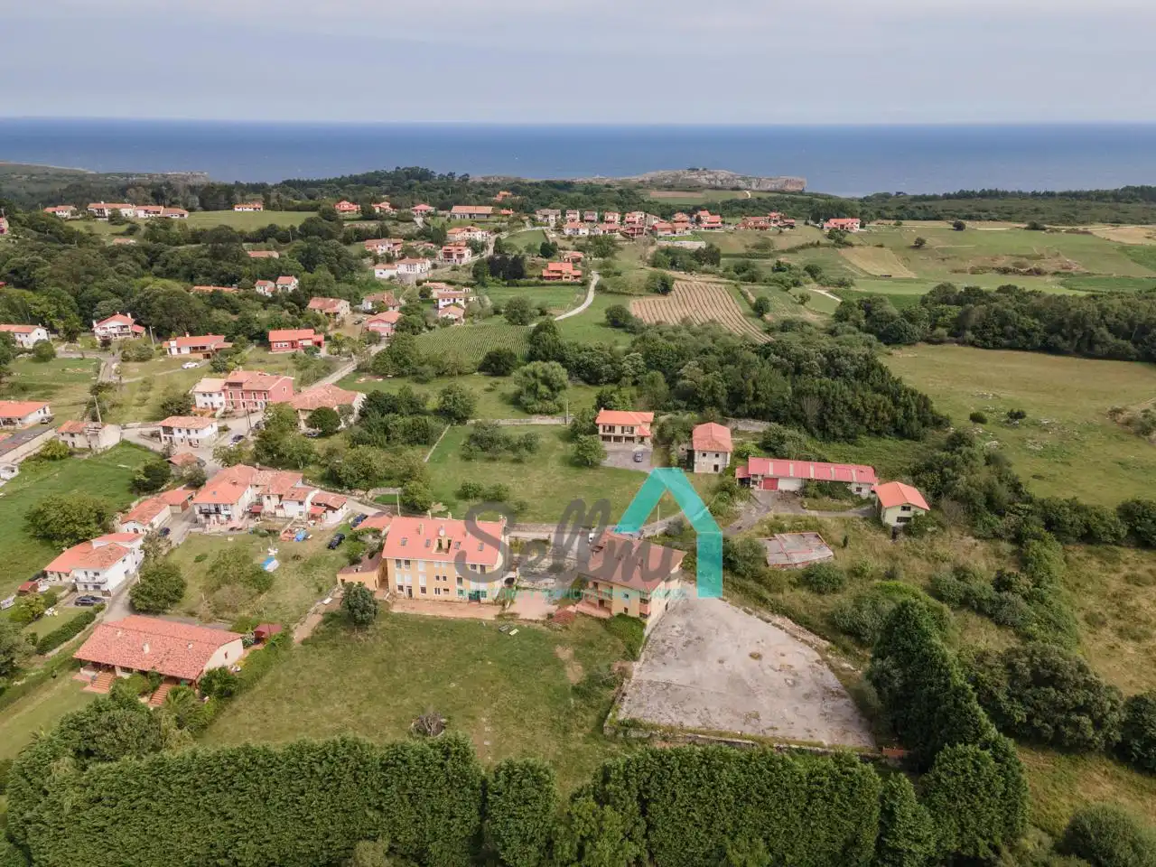 Edifici en venda en Llanes