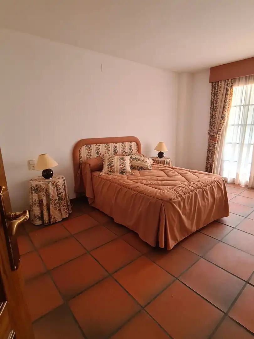 Dormitori de Casa o xalet en venda en Rossell amb Calefacció, Jardí privat i Parquet
