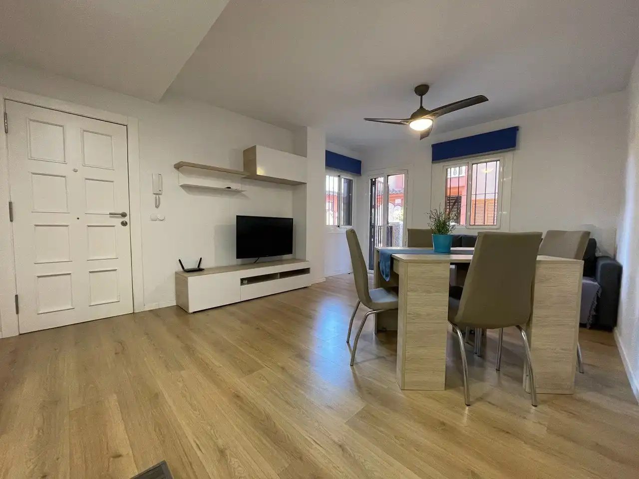 Wohnzimmer von Wohnungen zur Miete in Santiago de la Ribera