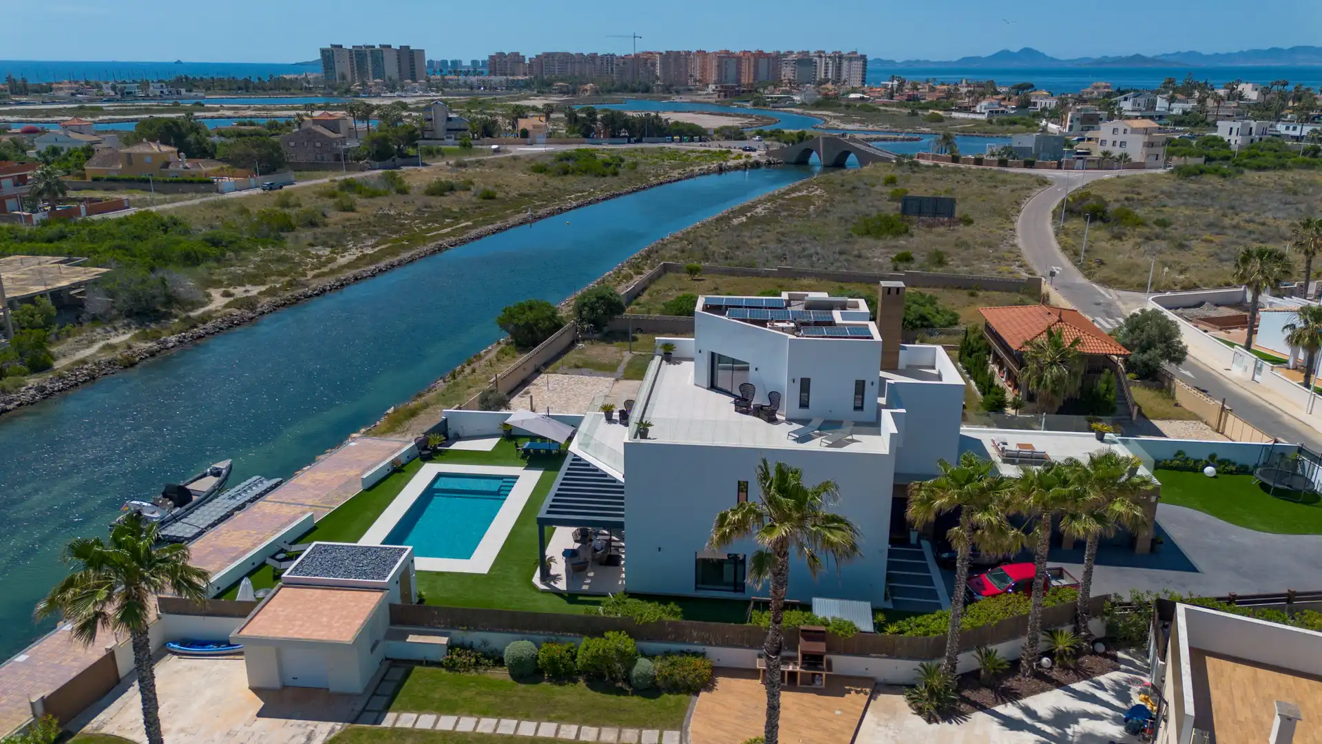 Houses for sale in La Manga del Mar Menor  with Storage room and Furnished