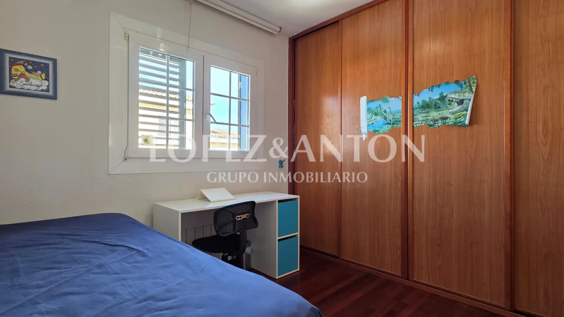 Habitación de Casa o chalet en venta en L'Eliana con Calefacción, Jardín privado y Parquet