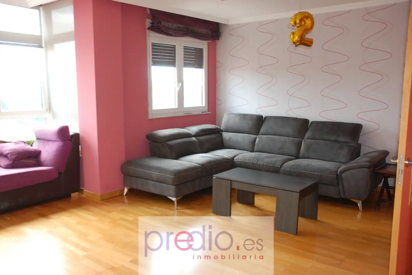 Sala d'estar de Dúplex en venda en Lugo amb Calefacció, Parquet i Traster