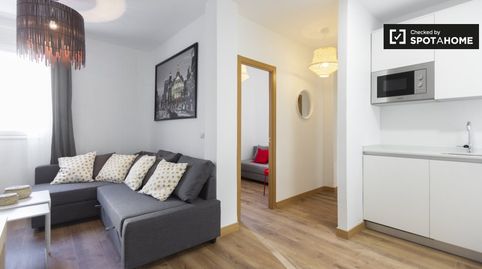 Foto 2 de Habitación en San Isidro, Madrid Capital