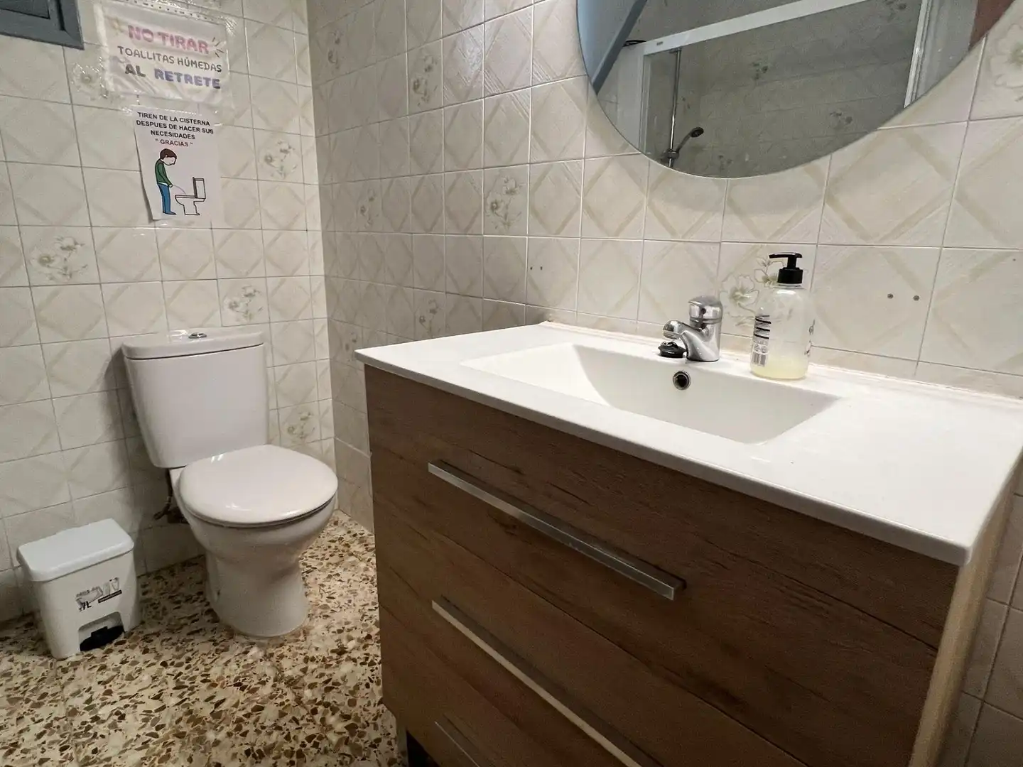 Badezimmer von Wohnung zur untervermieten in Elche / Elx mit Terrasse und Möbliert