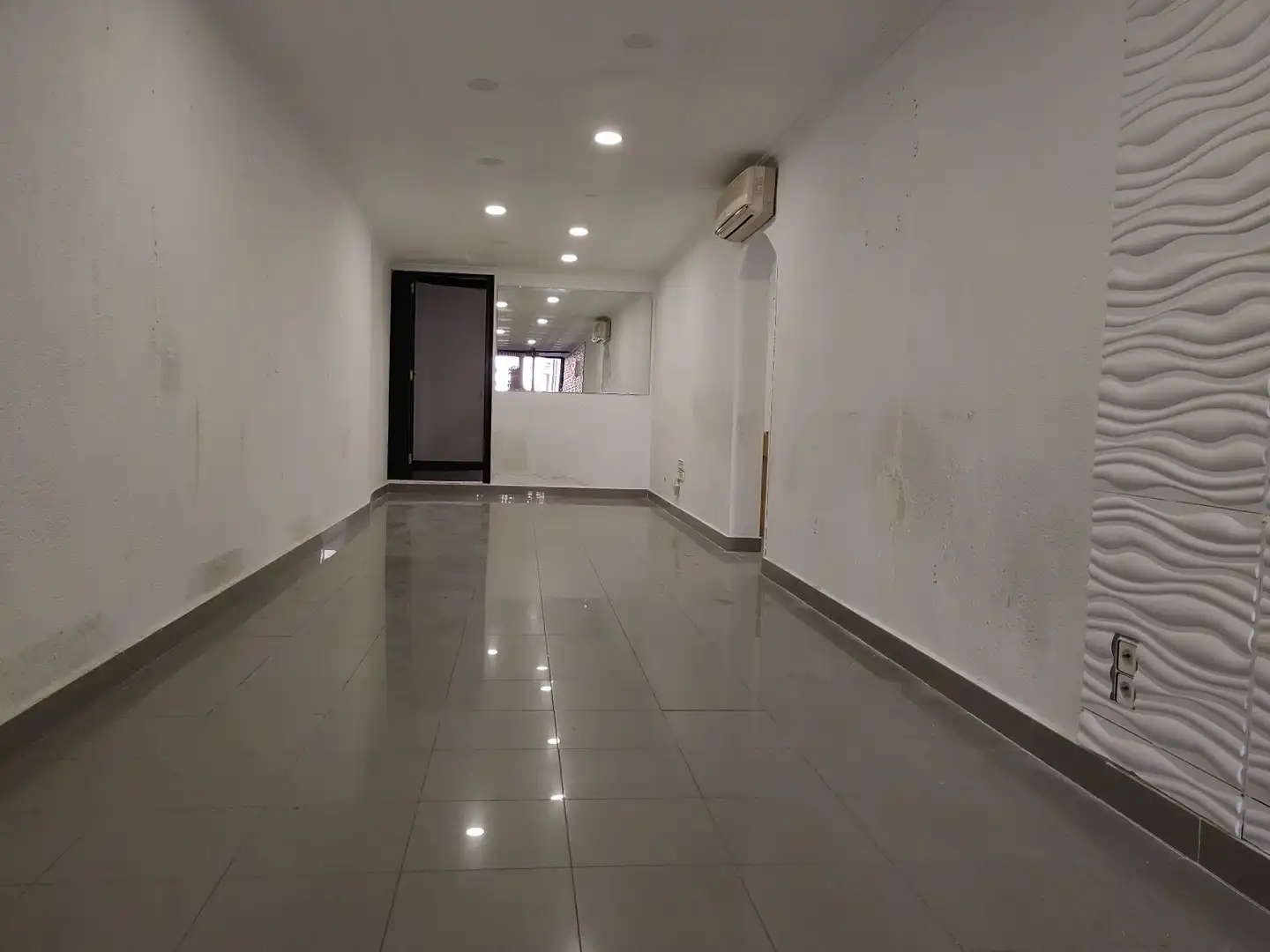 Local comercial en alquiler en Carrer de la Muralla, imagen 7