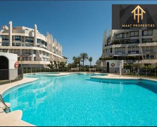 Exterior view of Flat to rent in Marbella  with Air Conditioner, Terrace and Swimming Pool