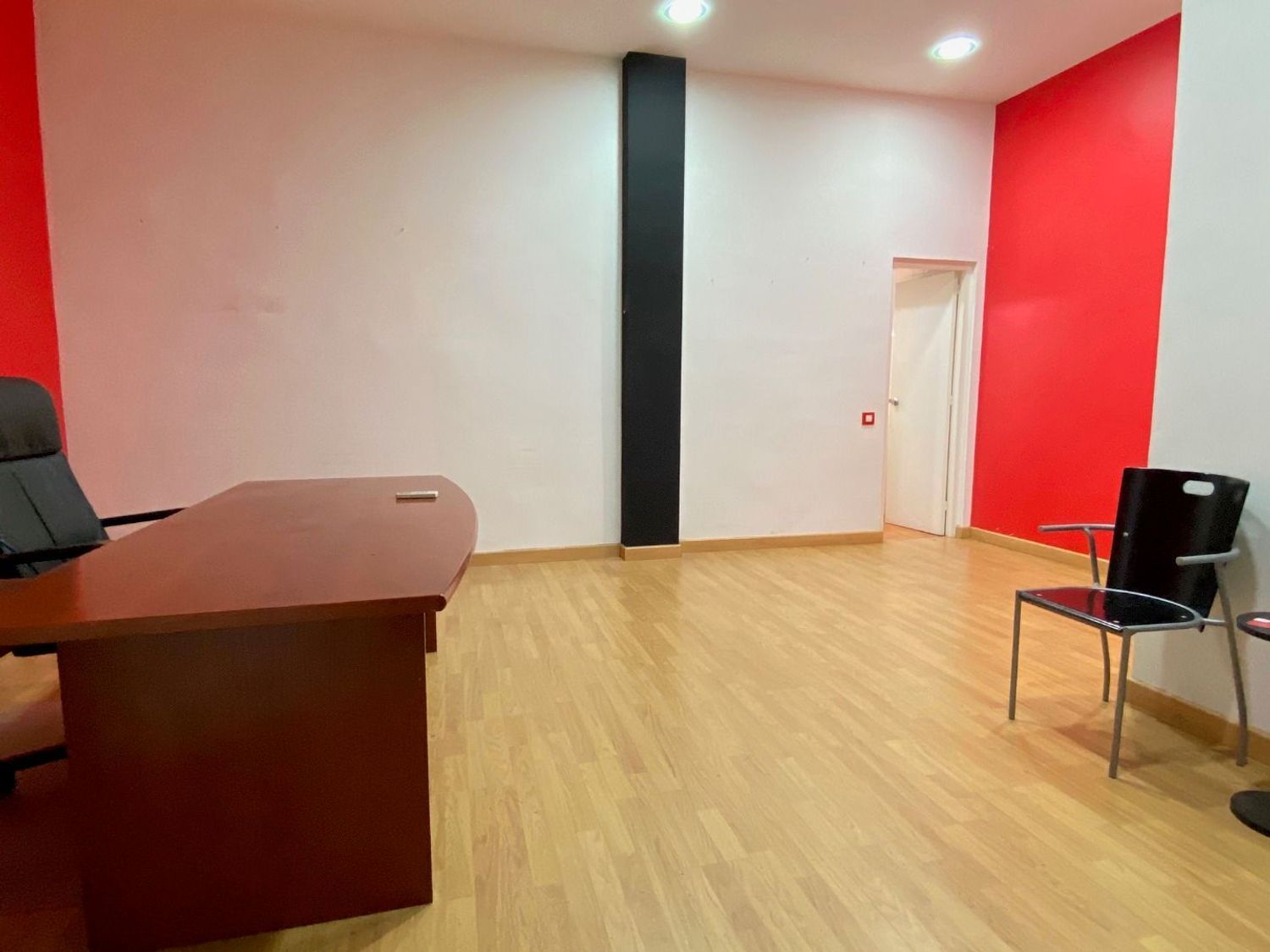 Premises for sale in  Barcelona Capital  with Air Conditioner
