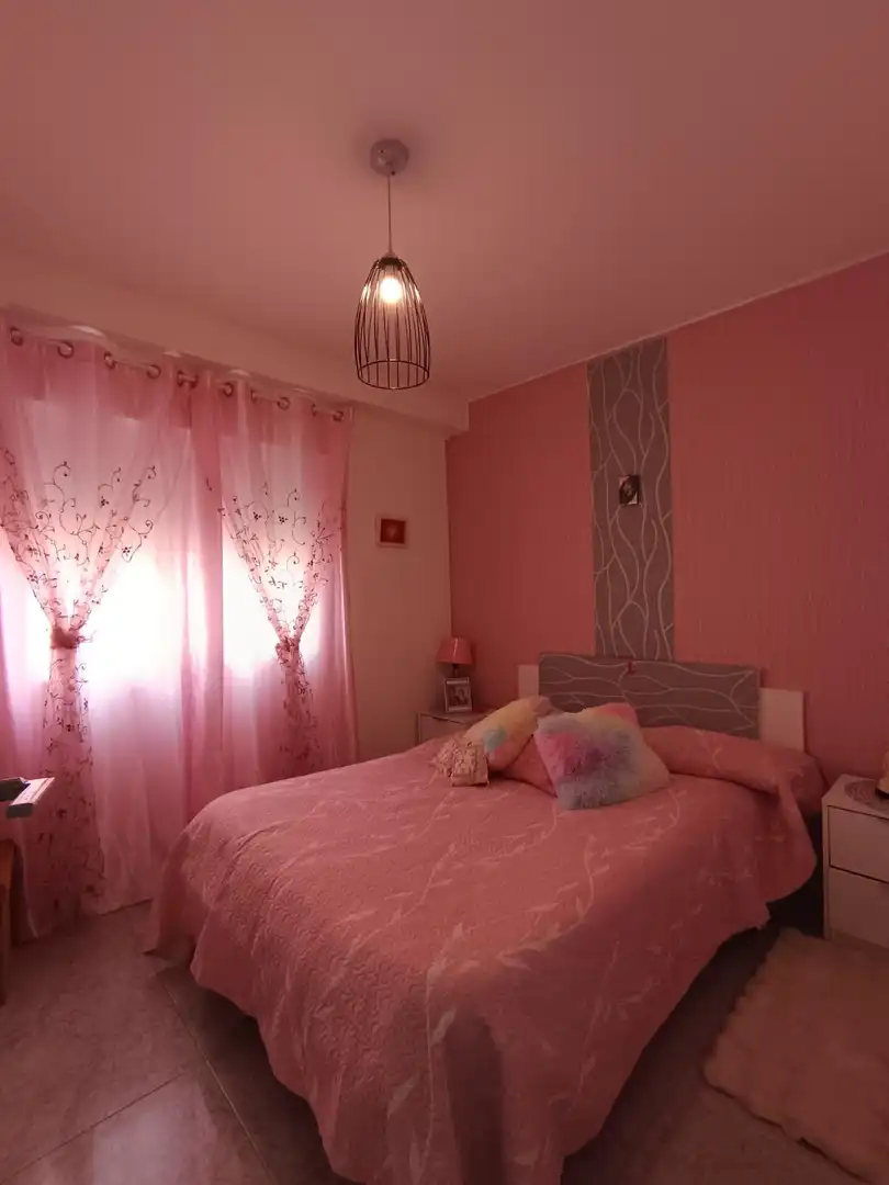 Bedroom of Flat for sale in Córdoba  with Air Conditioner