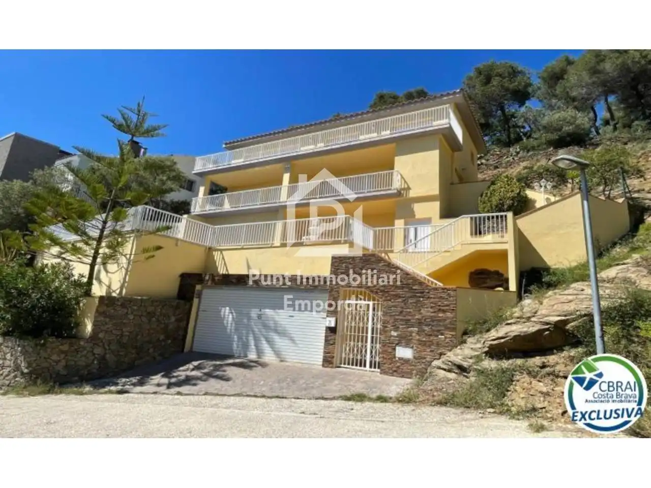 Casa amb piscina en venda a Calle Miró, imagen 2