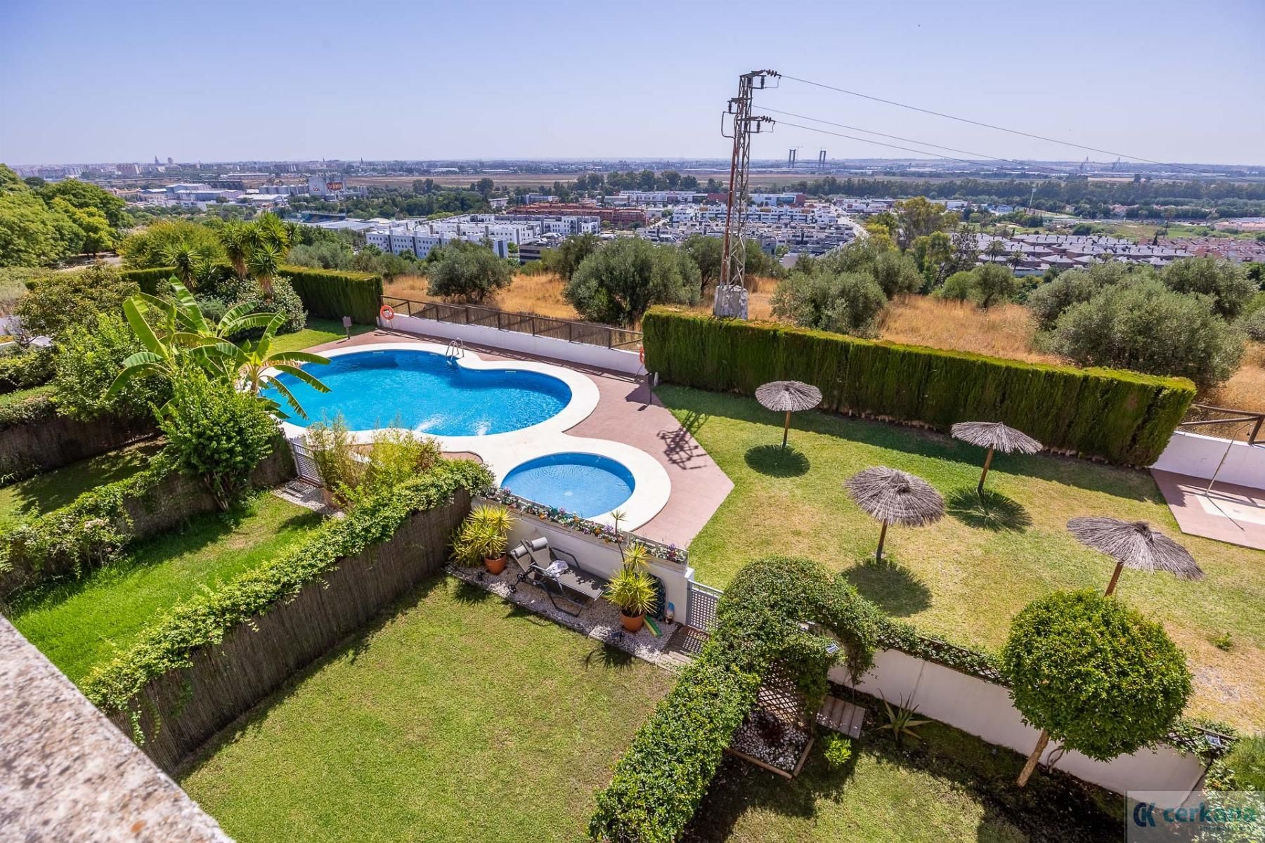 Garden of Duplex for sale in Mairena del Aljarafe  with Air Conditioner, Terrace and Storage room