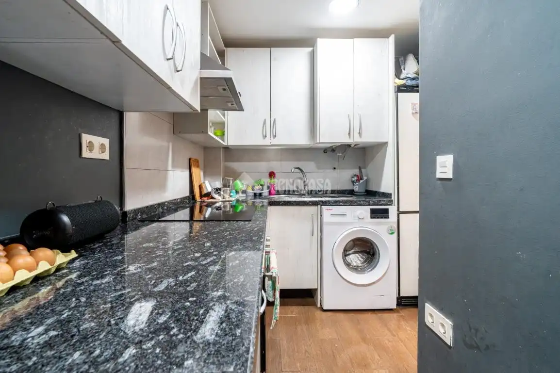 Cocina de Piso en venta en Granada