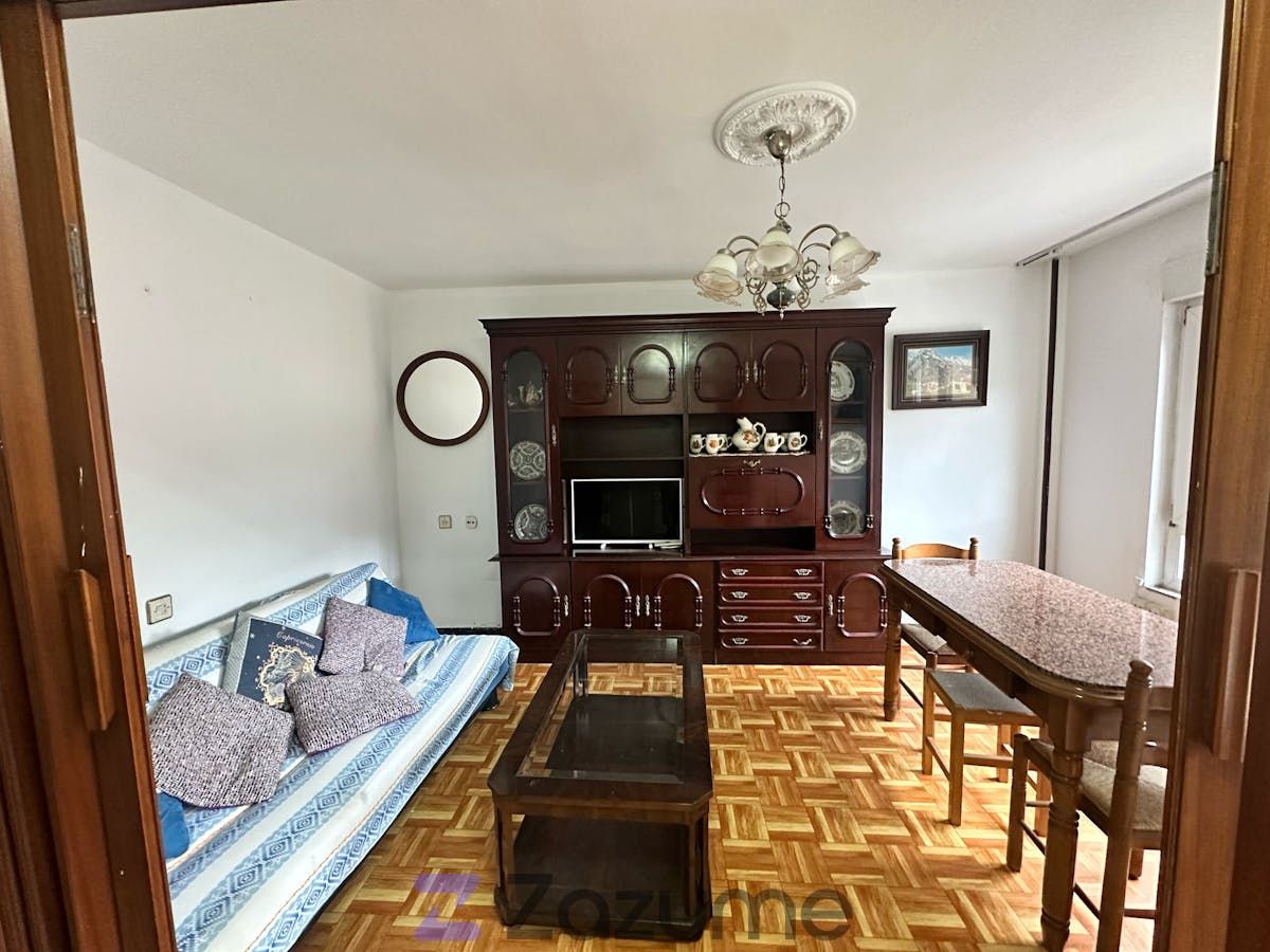 Flat for rent in C. Nueva, Sama