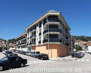 Vista exterior de Àtic en venda en Baiona amb Calefacció, Traster i Moblat