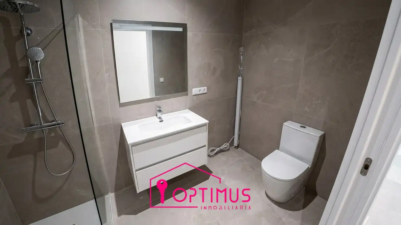 Bathroom of Flat for sale in Turís  with Air Conditioner, Furnished and Oven