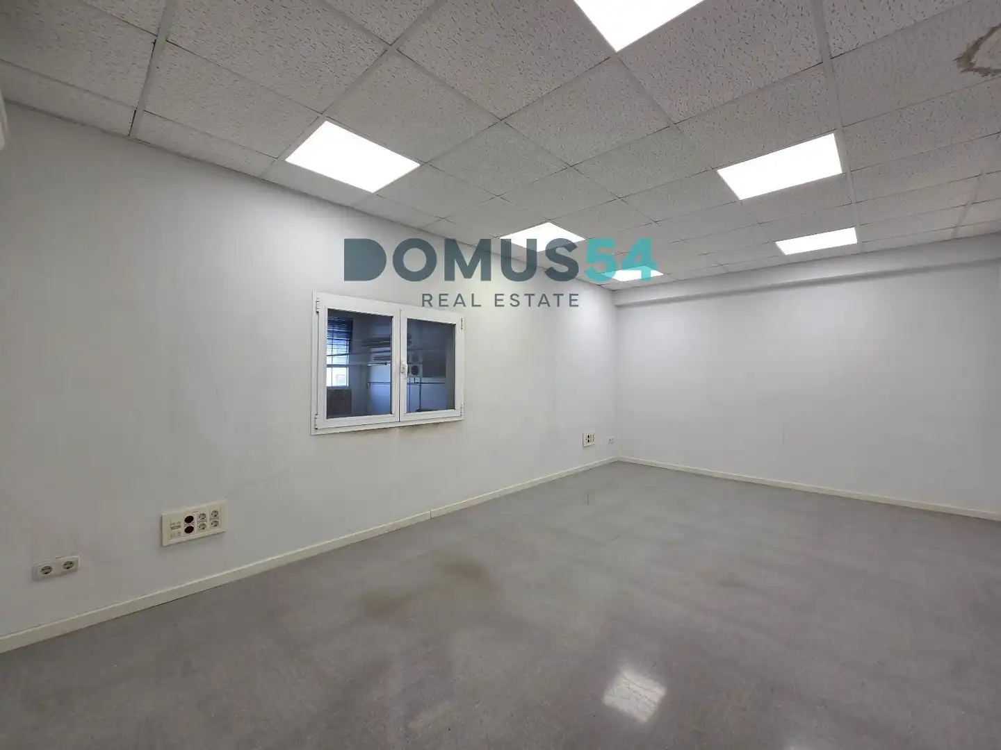 Industrial buildings for rent in Sa Pobla