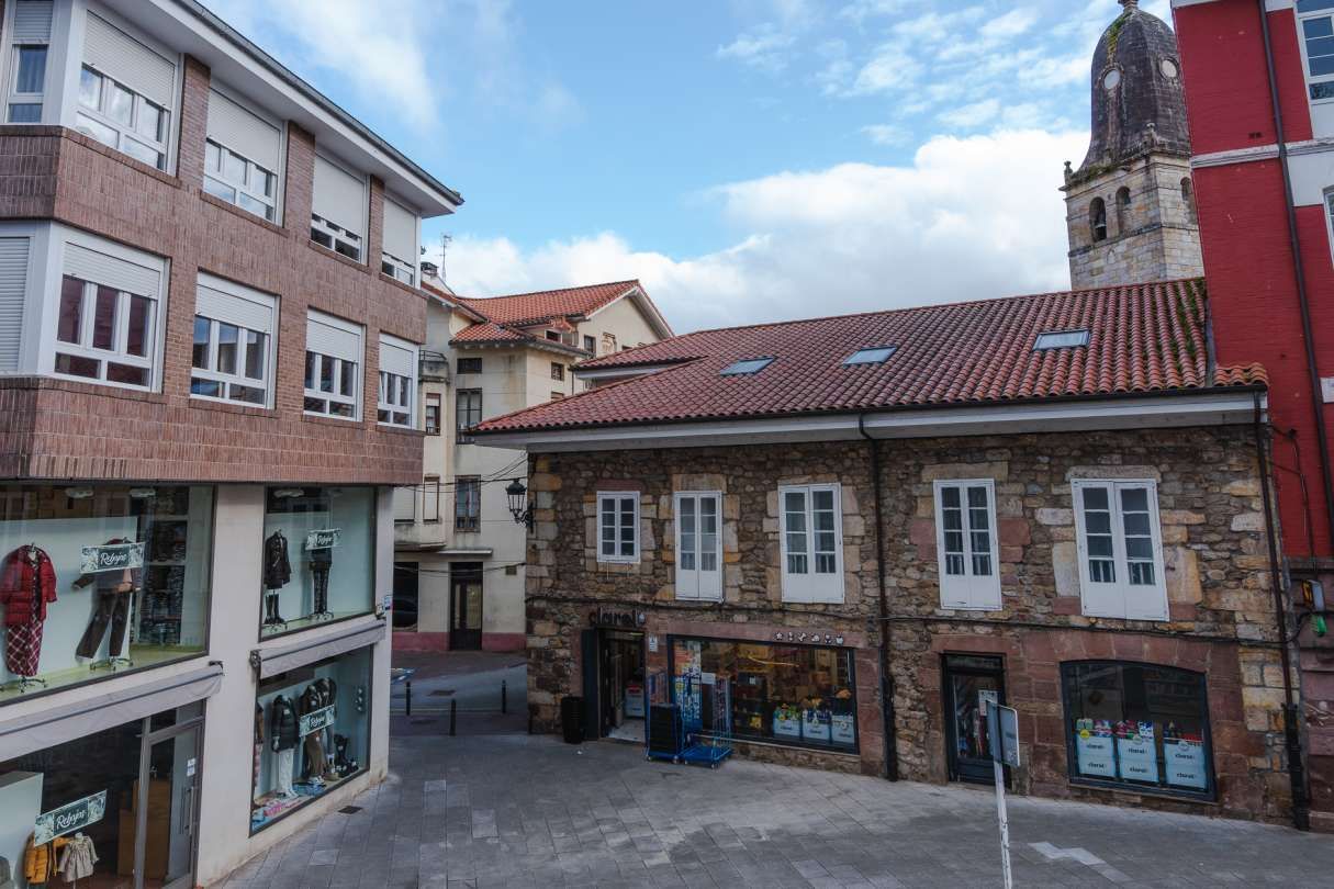 Exterior view of Flat for sale in Cabezón de la Sal  with Heating