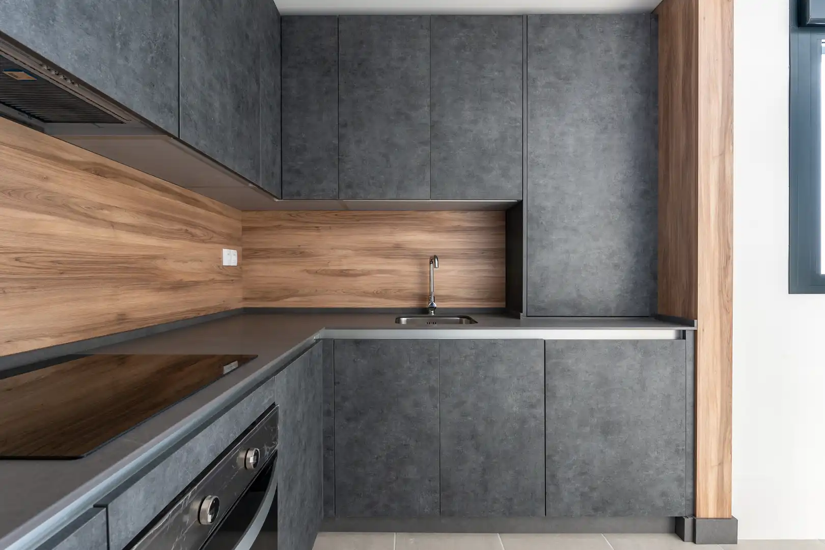 Kitchen of Flat for sale in Málaga  with Parquet flooring, Terrace and Storage room