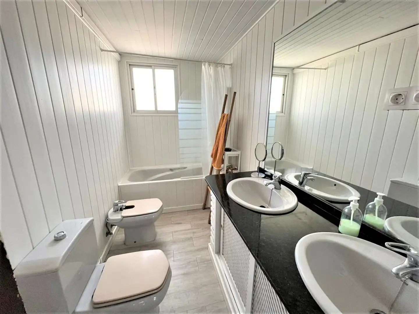 Casa con piscina en venta en El Faro de Calaburra - Chaparral, imagen 6