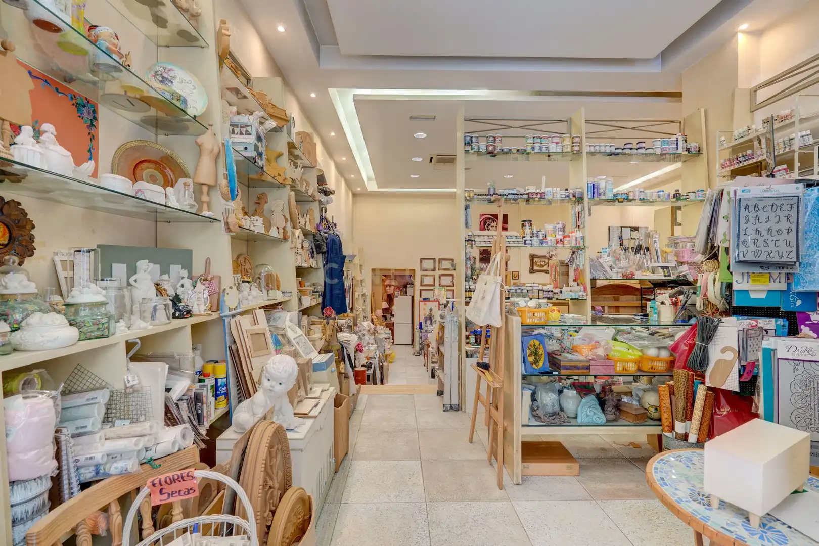 Local en venta en Vitoria - Gasteiz con Aire acondicionado