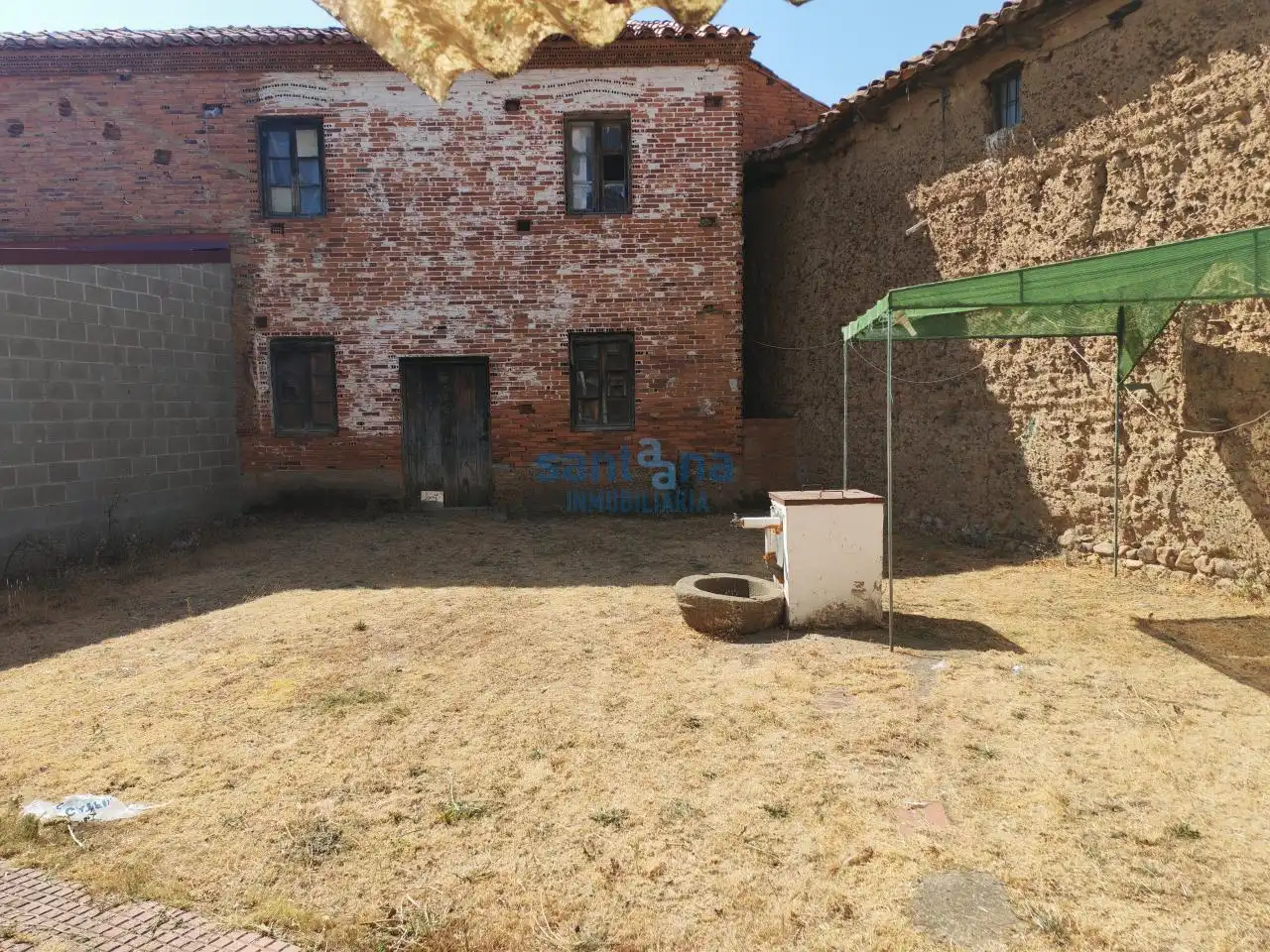 Vista exterior de Casa o xalet en venda en Turcia amb Jardí privat, Terrassa i Traster