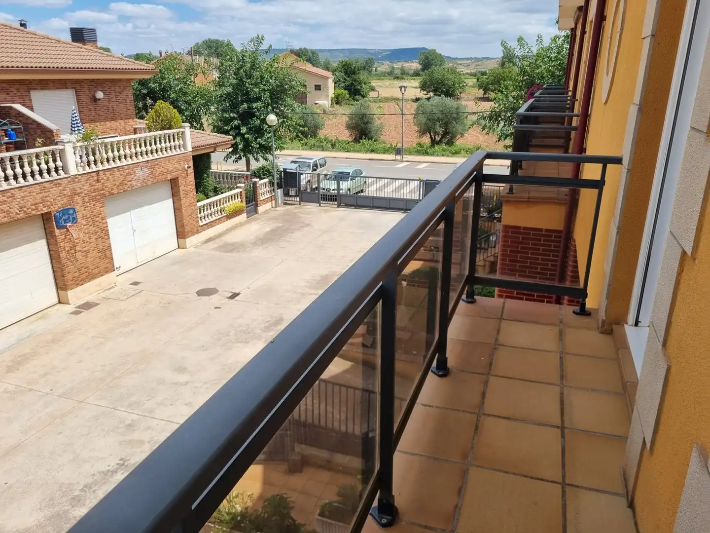 Terraza de Casa adosada en venta en Uruñuela con Calefacción, Jardín privado y Parquet