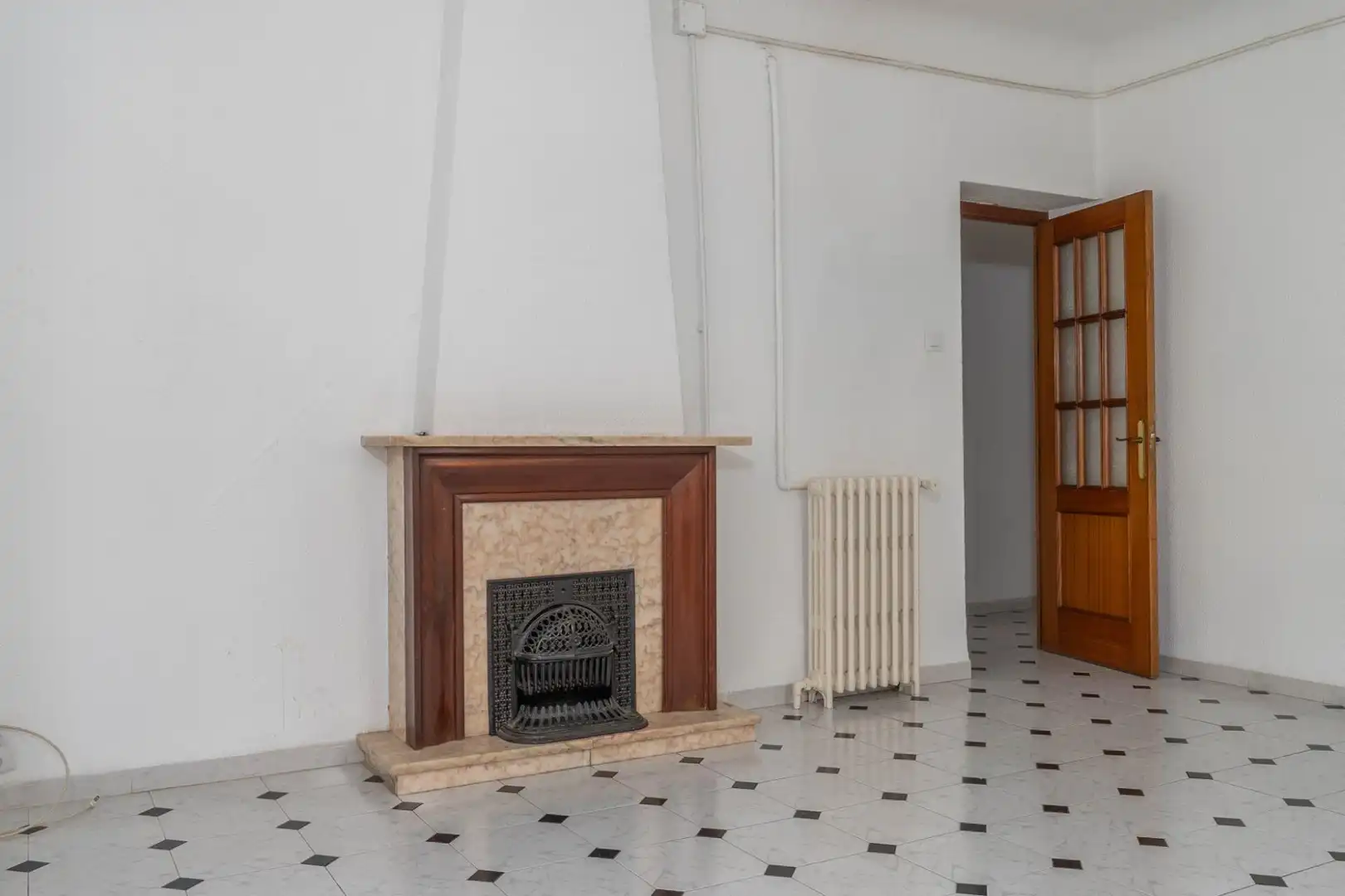 Flat for sale in Granada  with Heating and Terrace